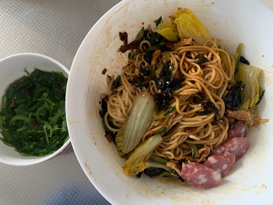 鸡丝葱油拌面