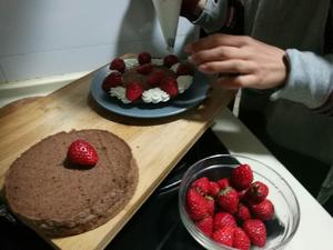 可可草莓裸蛋糕的做法 步骤12