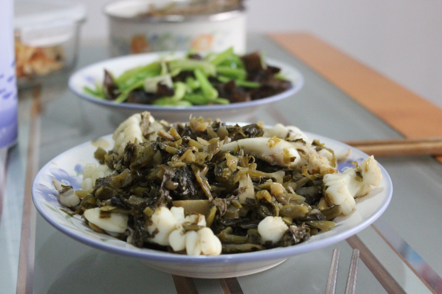 鱿鱼炒咸菜