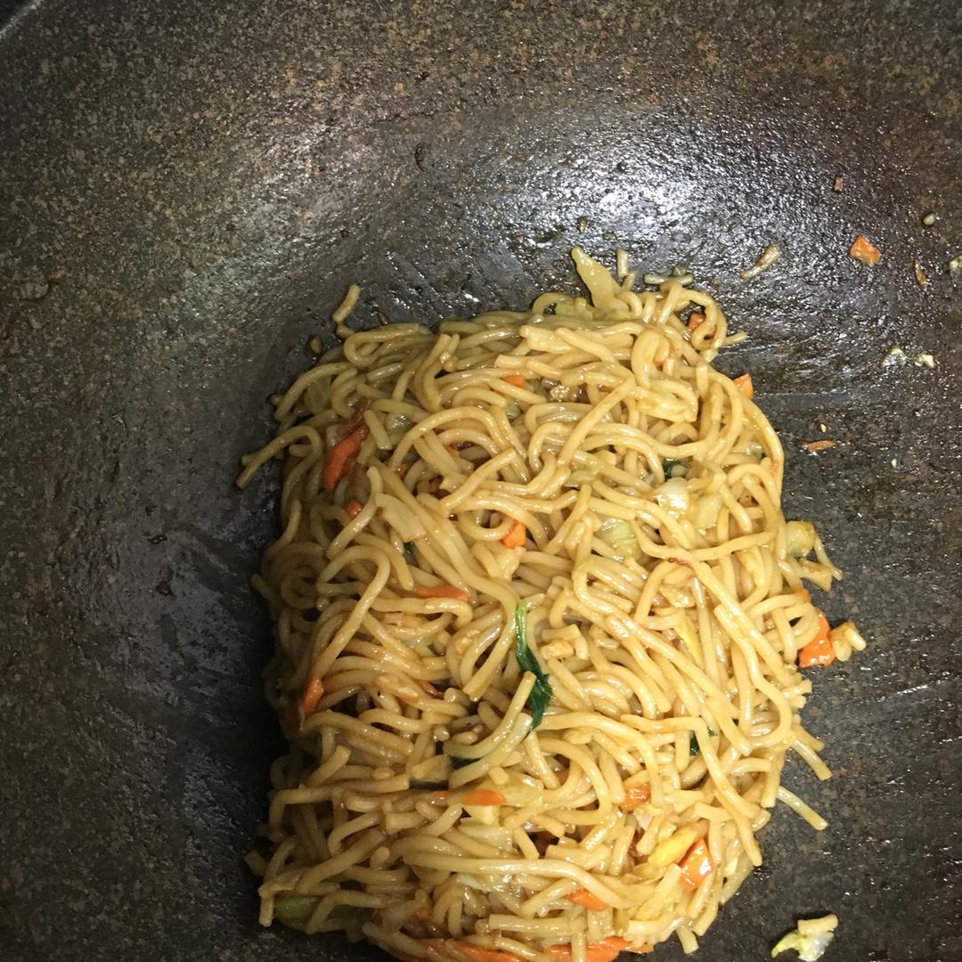 蔬菜炒面