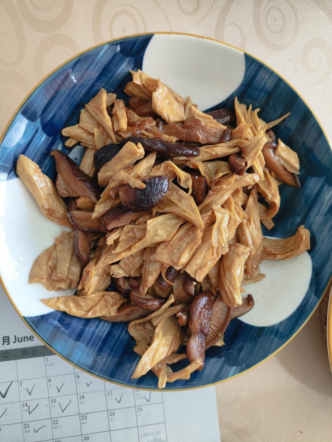 比肉还好吃的烧腐竹