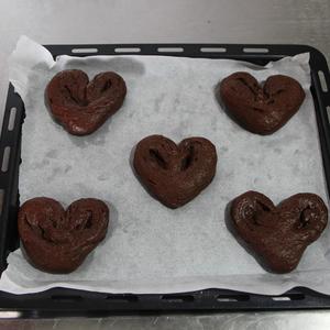 大塚节子的心形巧克力面包的做法 步骤11