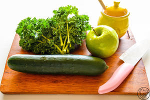 每天一杯DIY综合蔬果汁，营养又瘦身的做法 步骤3