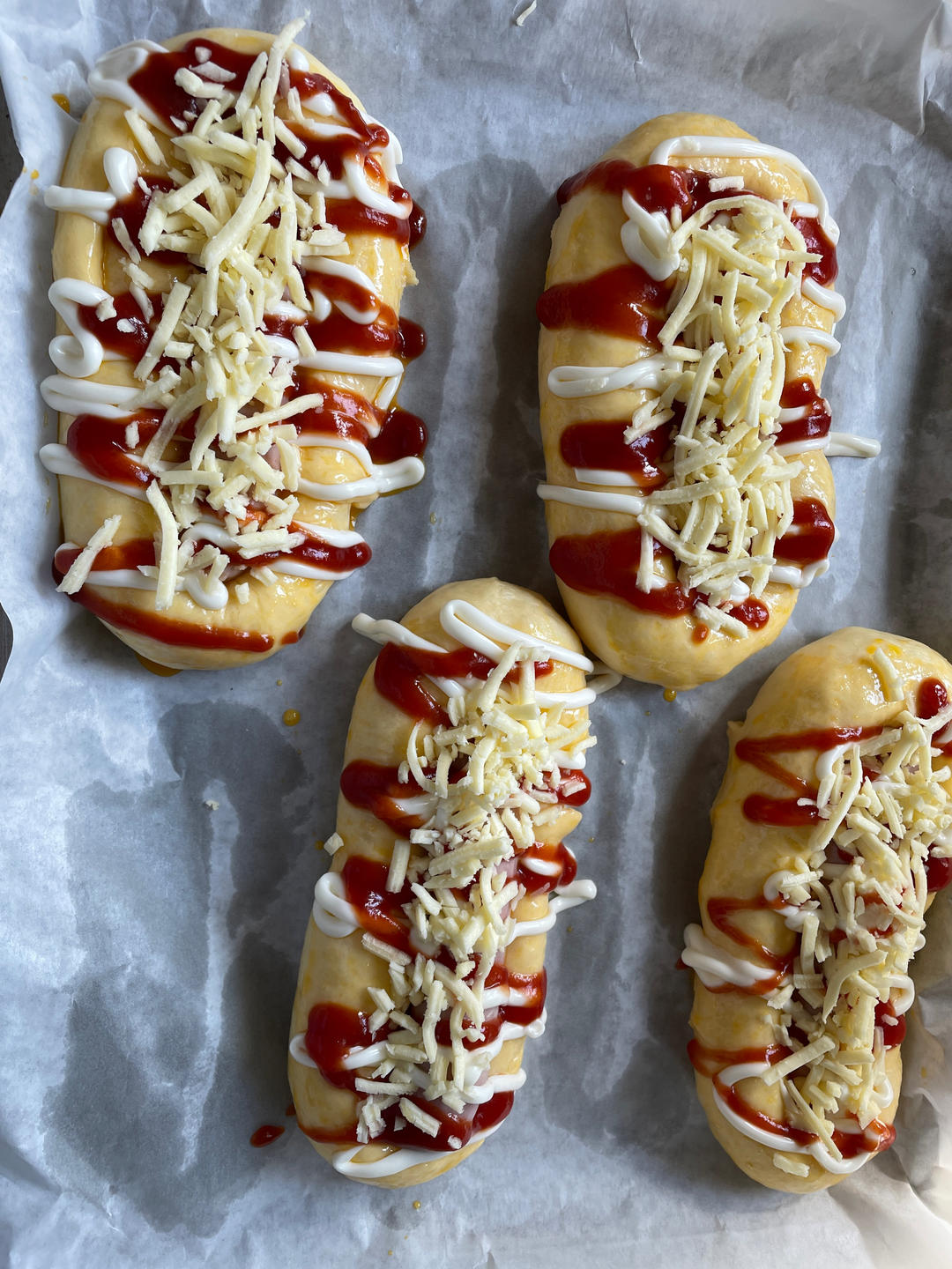 一个面团撑起一家店的台式面包—香肠面包