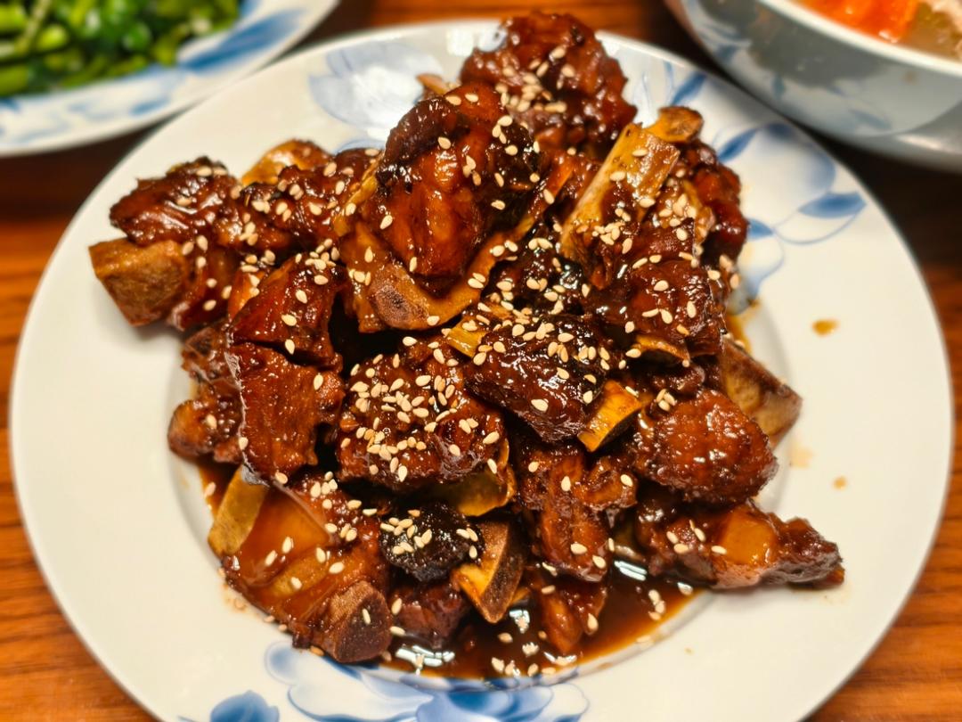 糖醋排骨（用少油，不炒糖色，家常做法，通俗易懂，甜酸适口）