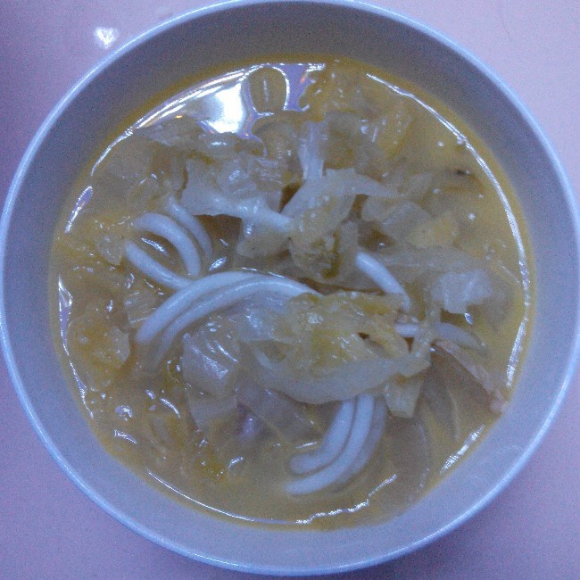 五花肉炖酸菜【最爱妈妈菜】