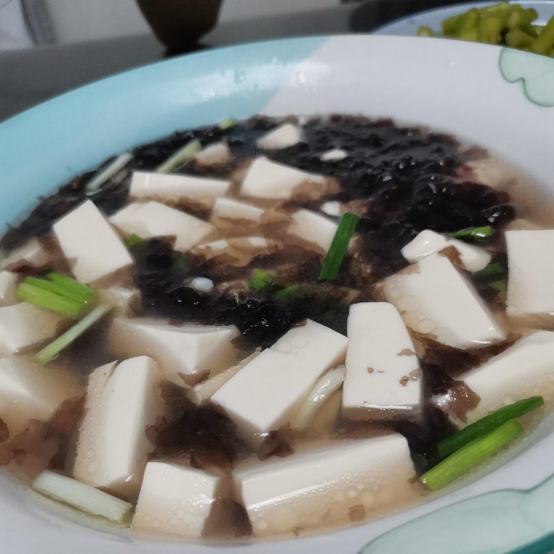 紫菜豆腐汤