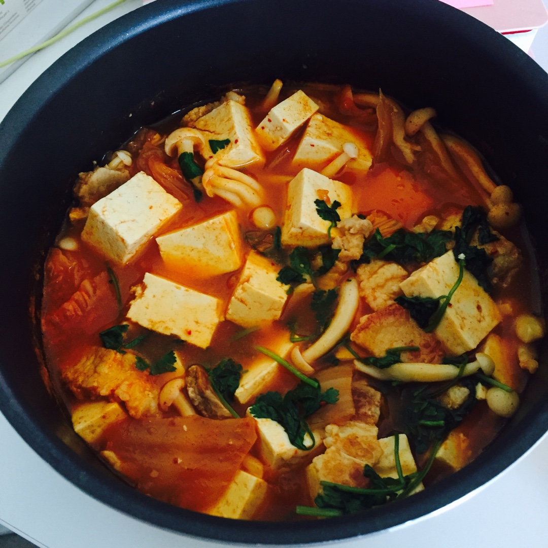 泡菜豆腐汤