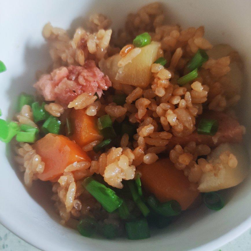 香菇腊肠焖饭