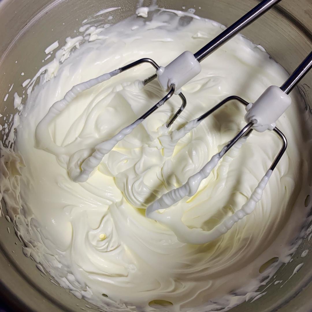 打发雀巢淡奶油100%成功
