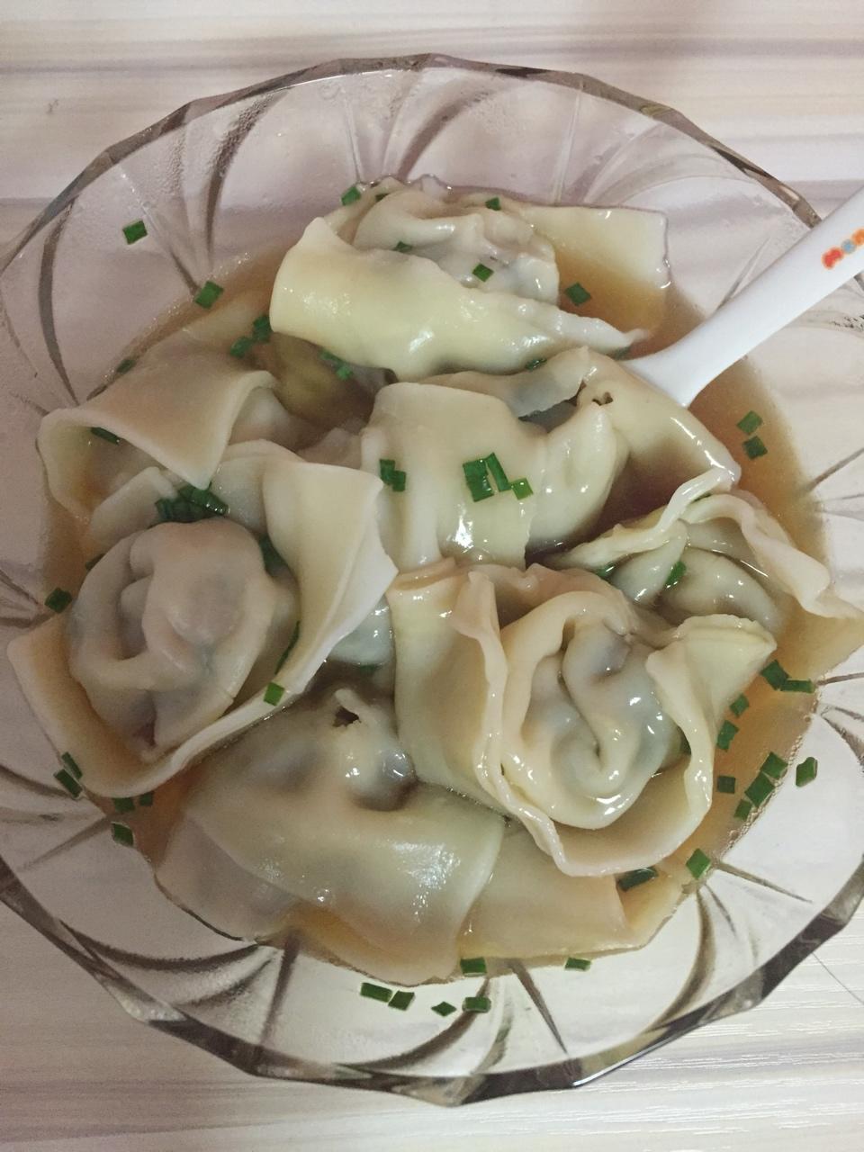 吃肉肉不长肉肉做的鲜肉小馄饨