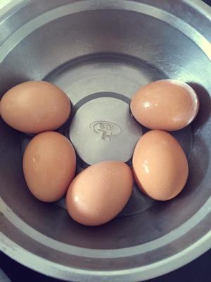 腌鸡蛋的做法 步骤1