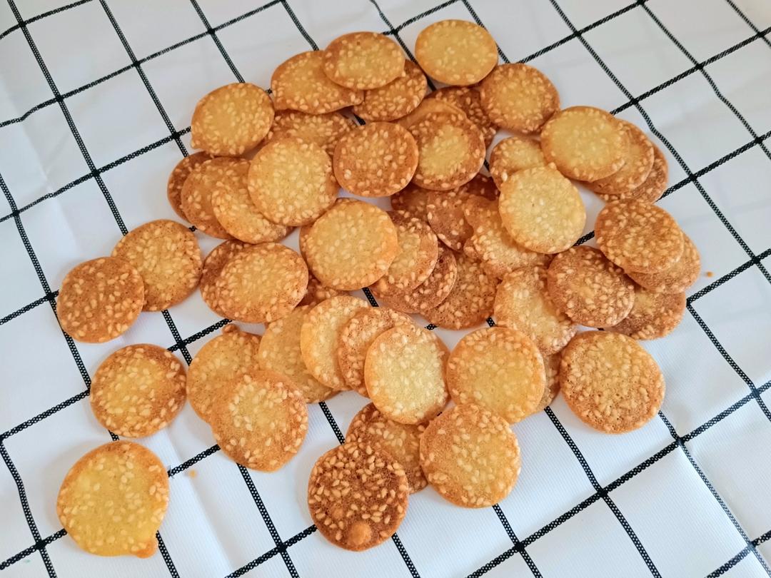 芝麻薄脆饼干
