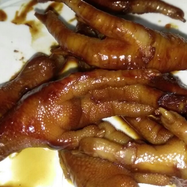 【秘制红烧鸡爪图片】聪明猪-1_下厨房