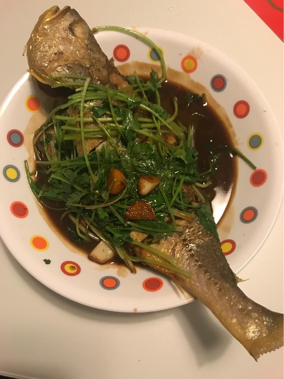 红烧黄鱼—鱼皮不破的小窍门