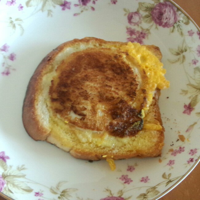 吐司煎蛋