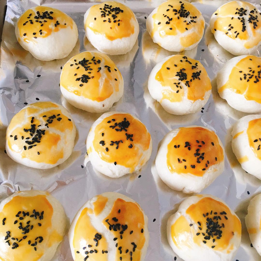 蛋黄酥