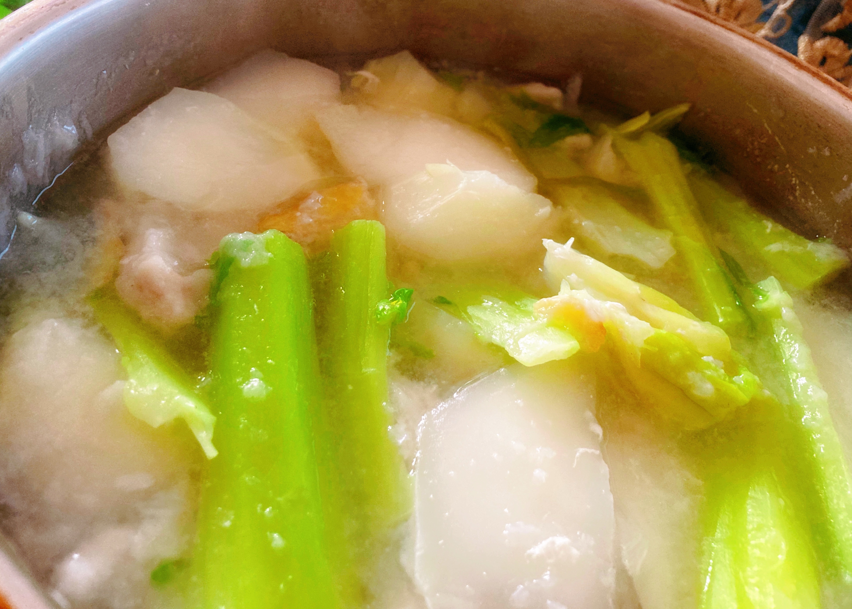 冬季快手暖菜滑肉汤的做法
