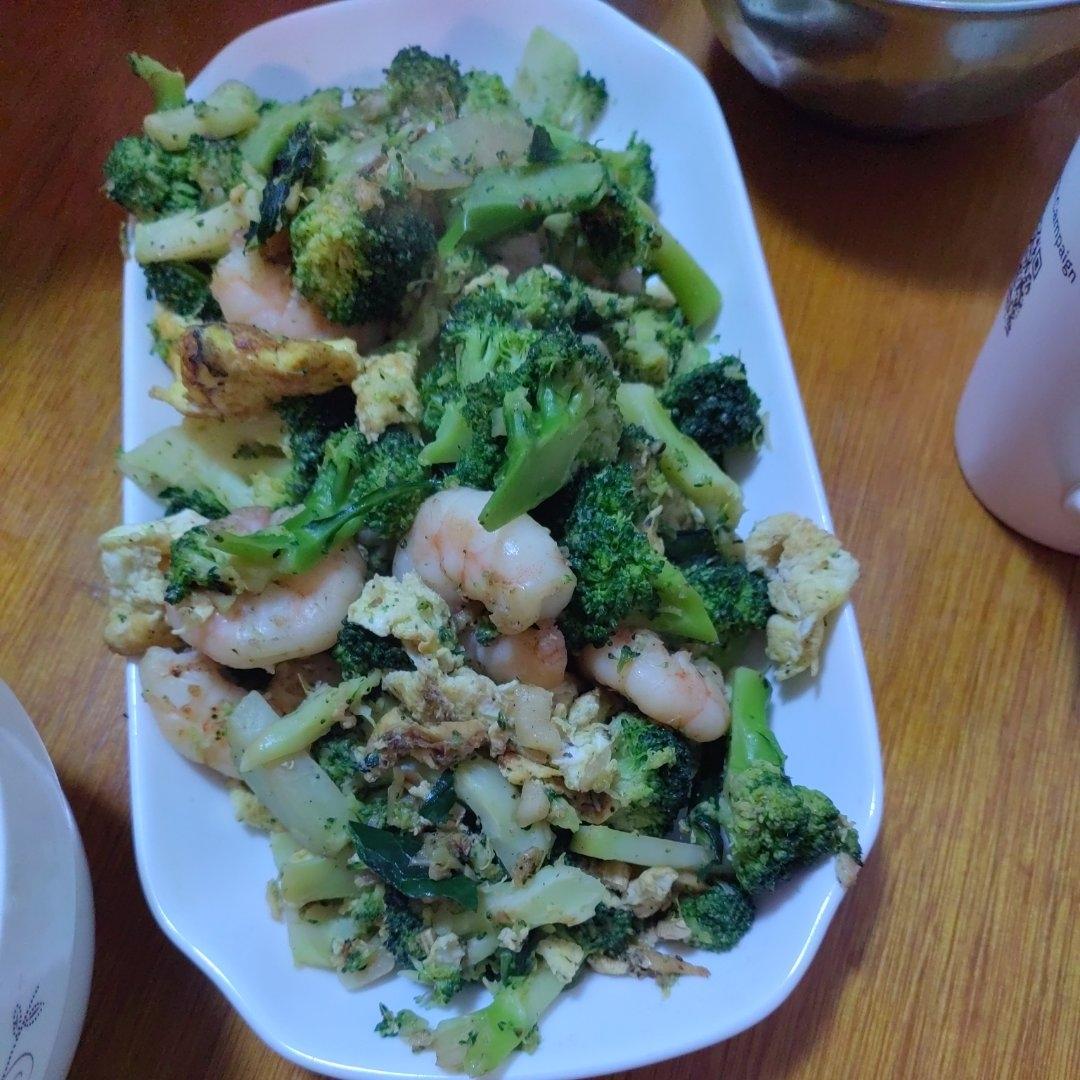 健康又好吃！快乐减脂家常菜｜西兰花虾仁炒蛋
