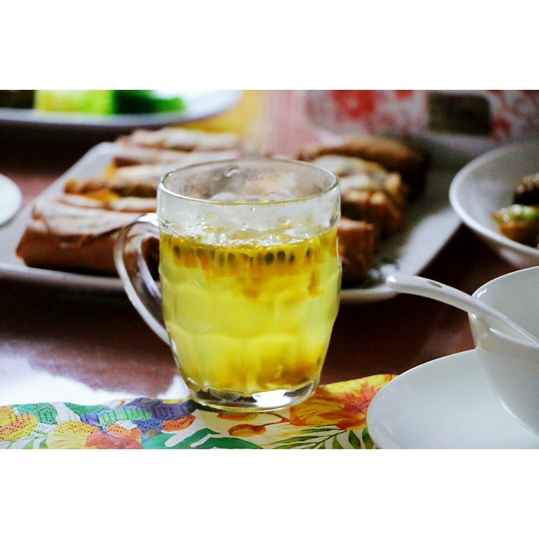 百香果的朴素吃法（百香果汁）