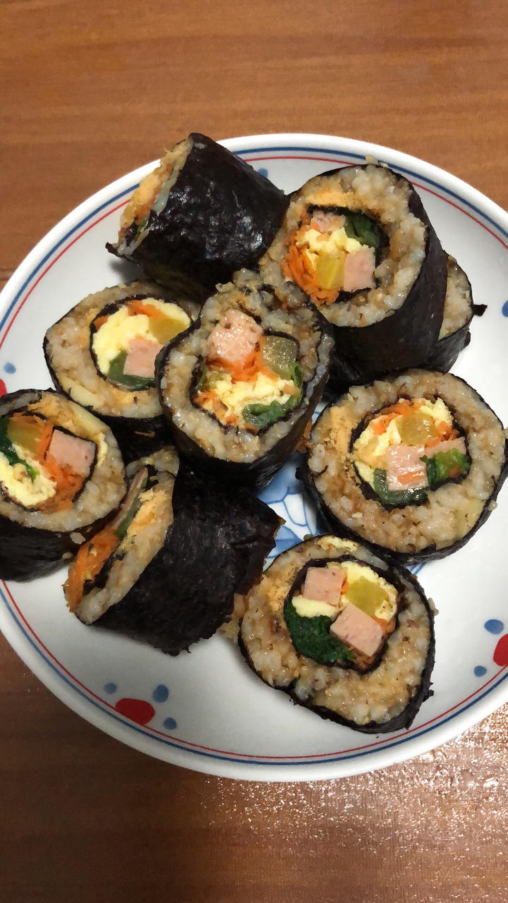 高颜值的紫菜包饭