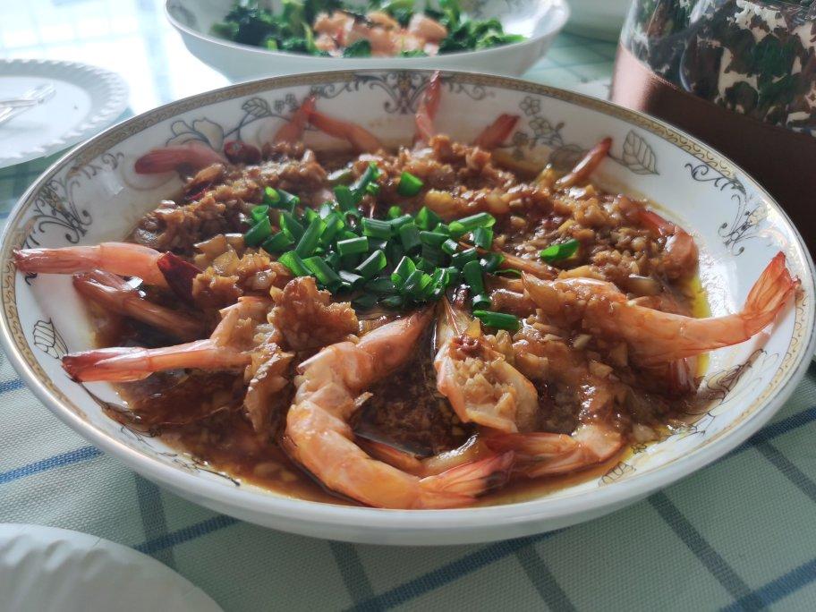 蒜蓉粉丝蒸虾
