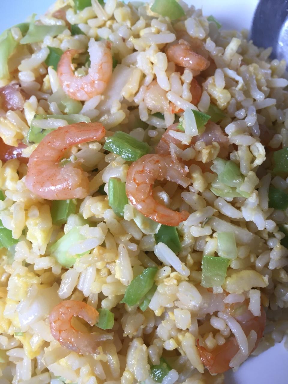 黄金虾仁炒饭