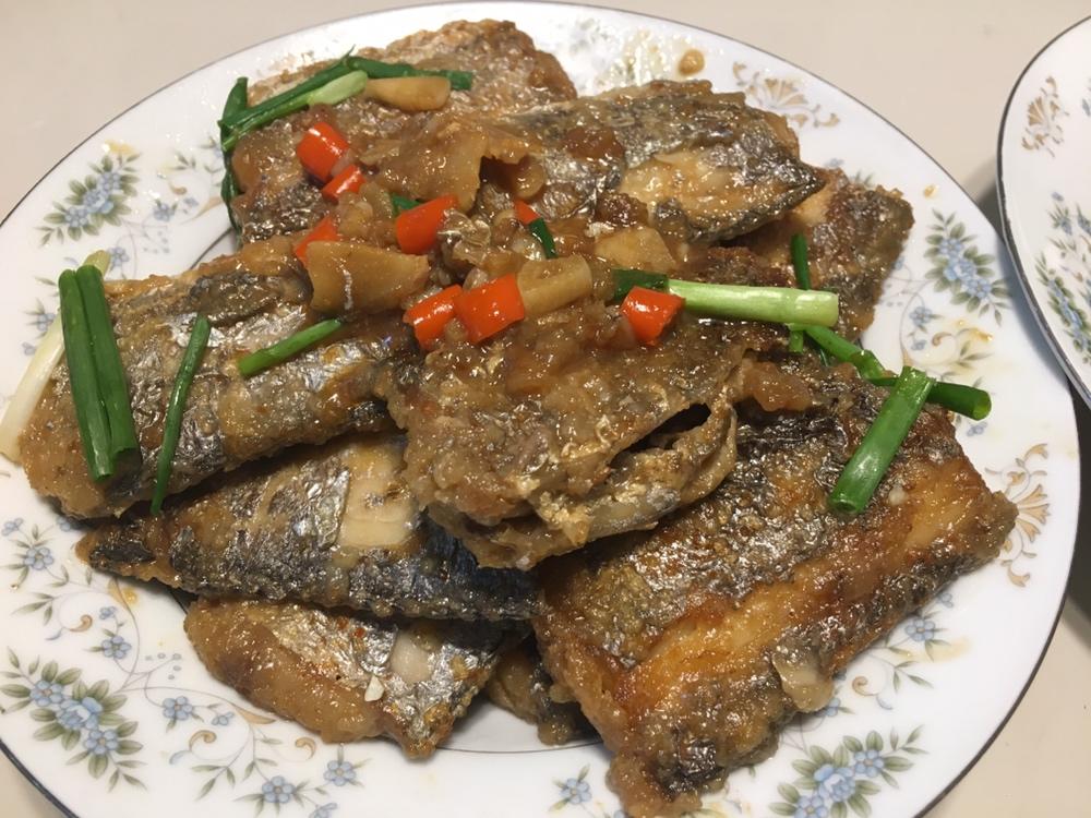 红烧带鱼