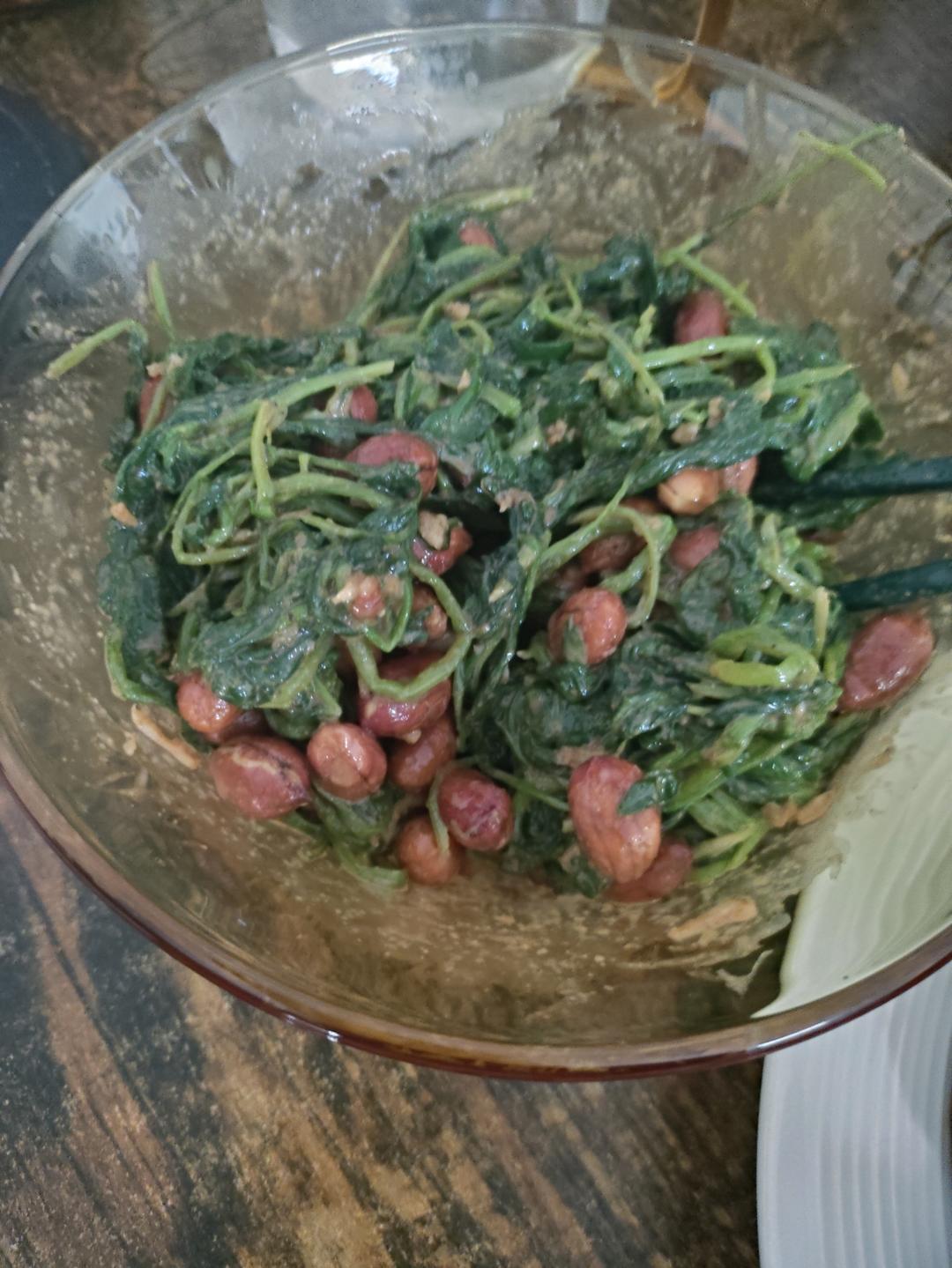 凉拌芝麻酱菠菜