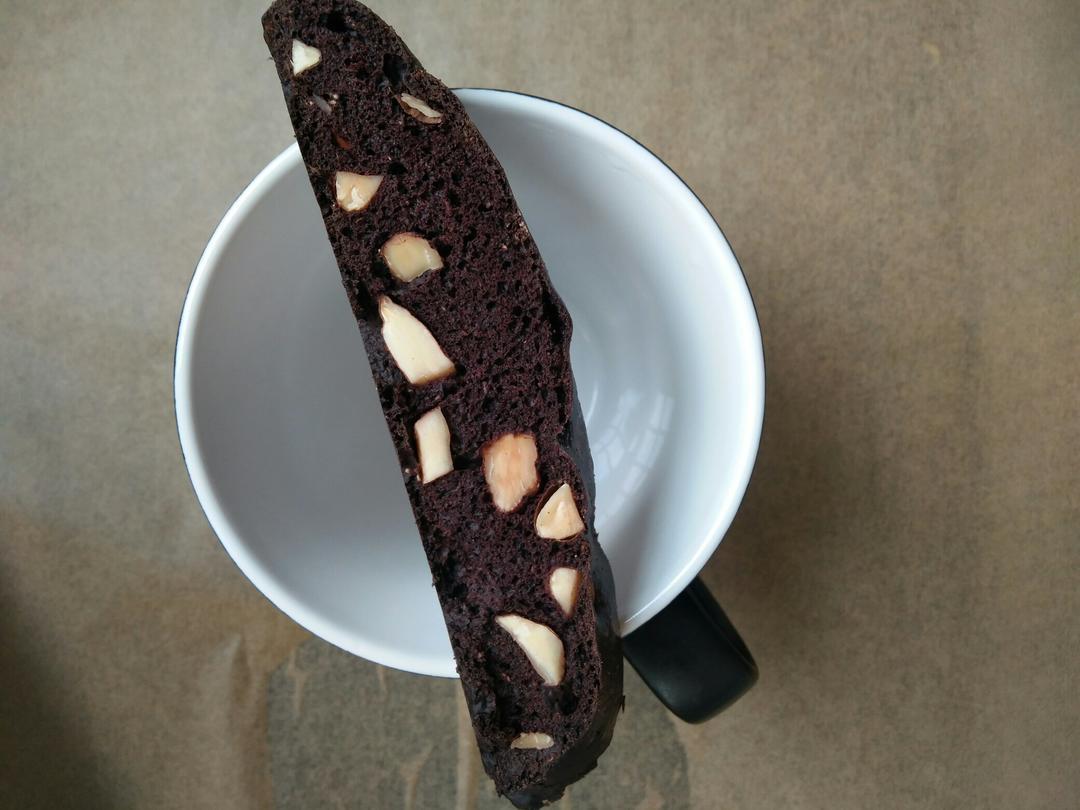 无油杏仁巧克力意式脆饼丨健康·零食（附7个意式脆饼成功要点）