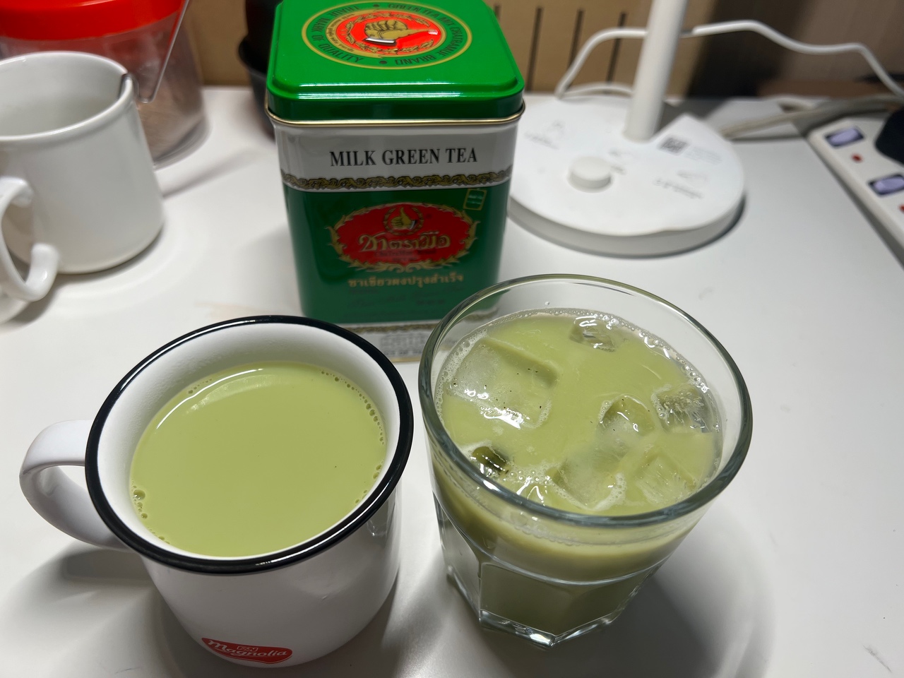 超级简单的泰式绿奶茶