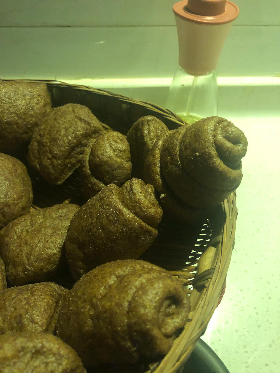 减脂 100%全麦南瓜黑芝麻馒头