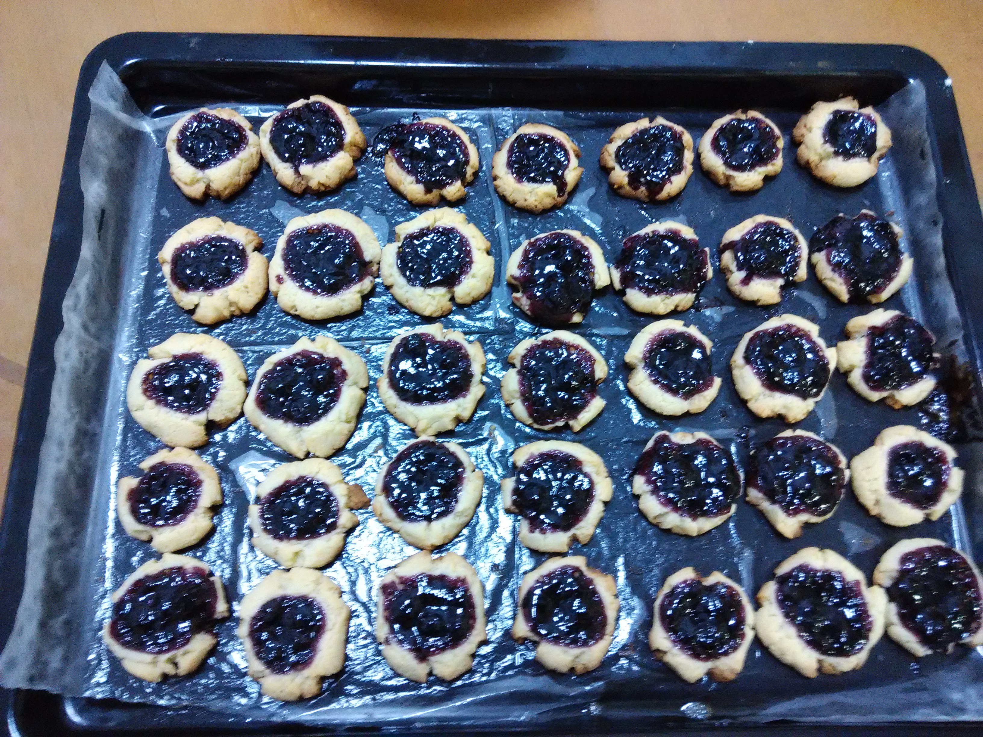 特浓奶香果酱酥饼