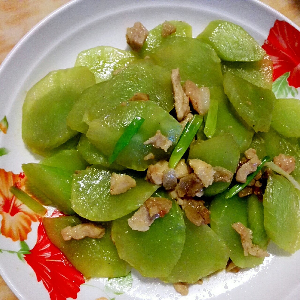 莴笋炒肉片