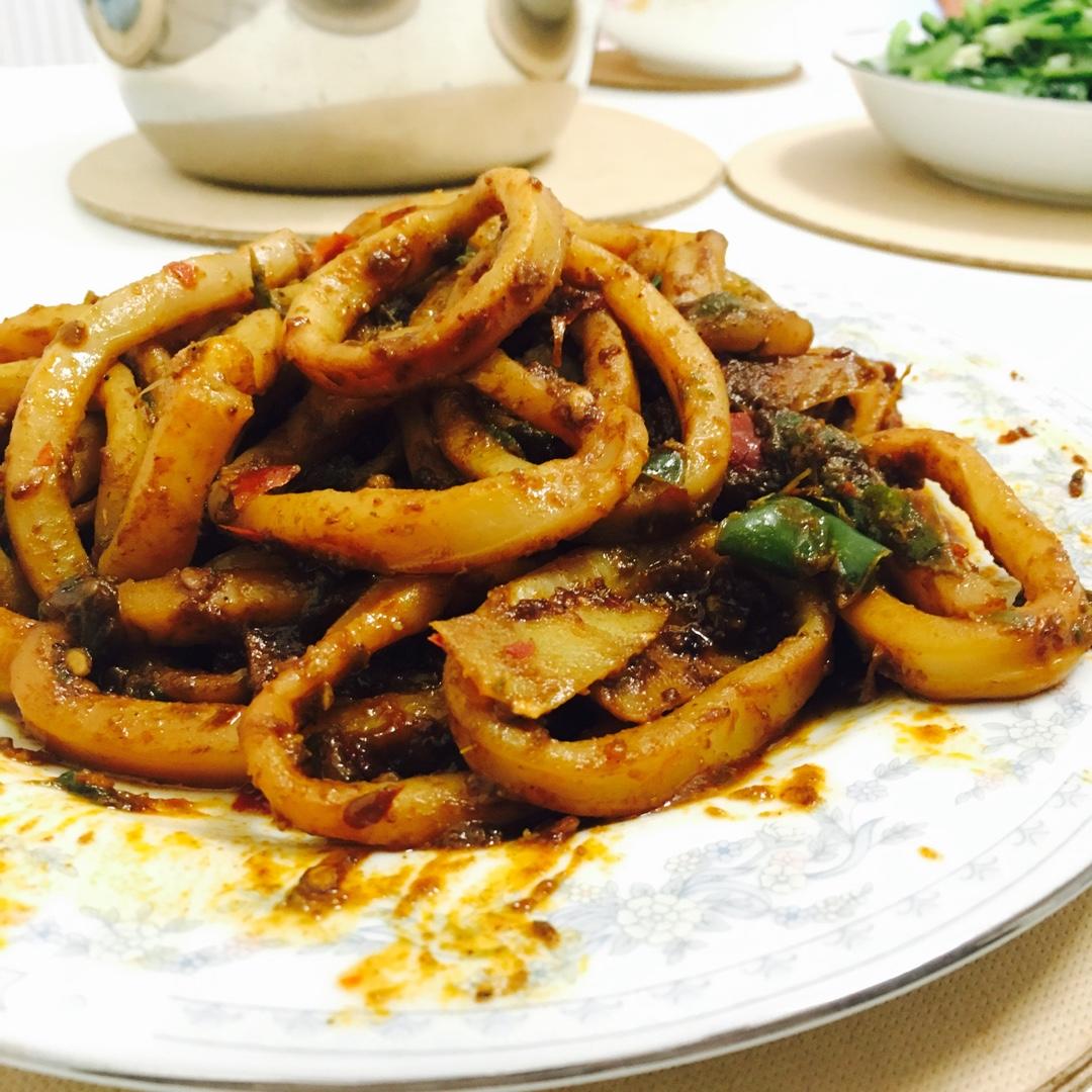 最好吃的酱爆鱿鱼圈