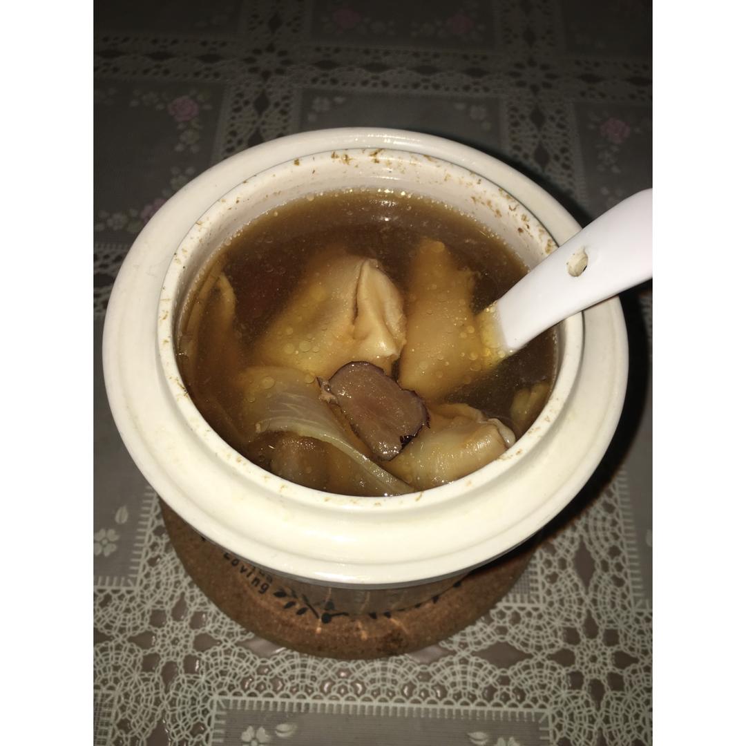 花胶瑶柱炖瘦肉