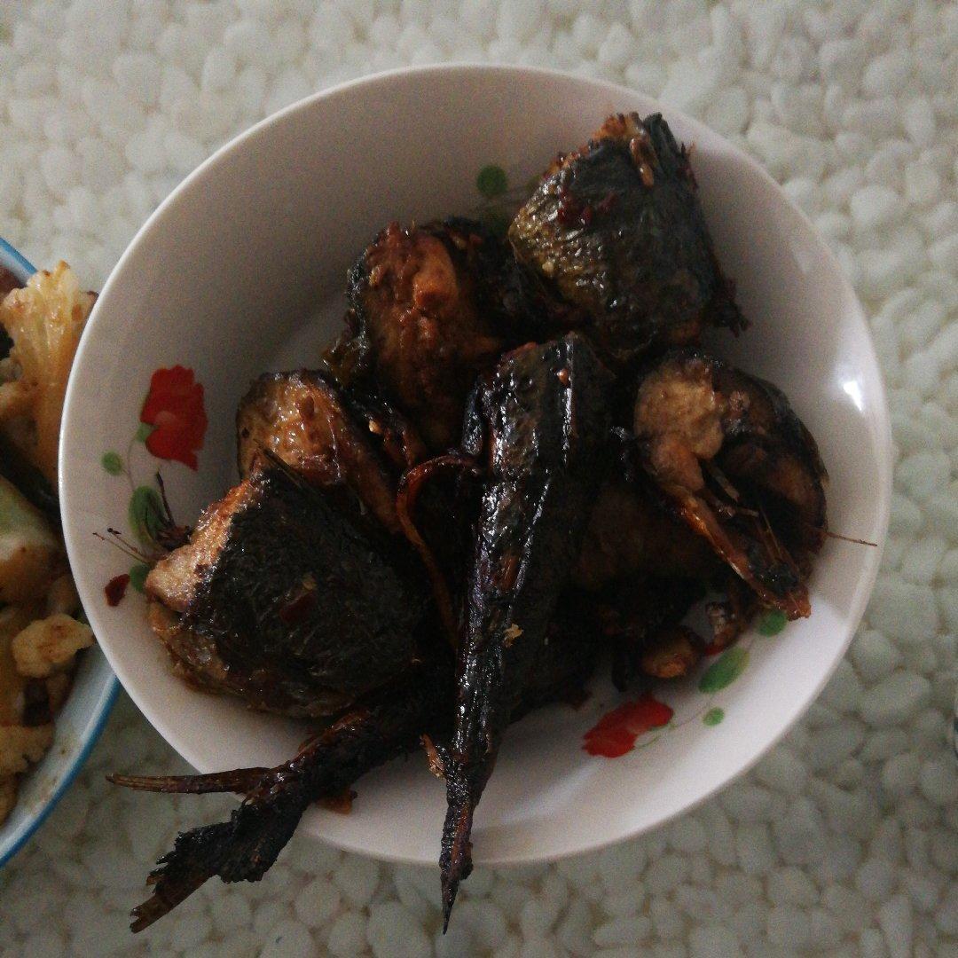 铁锅炖鲜鲅鱼（鲅鱼最快手最好吃的做法）