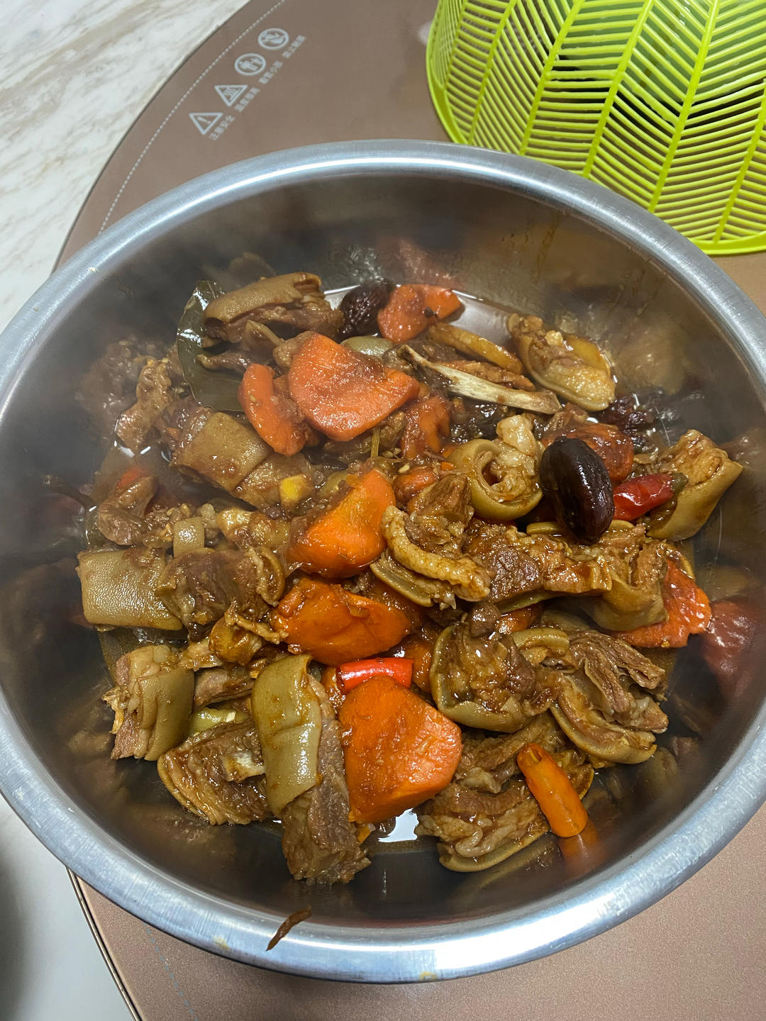 胡萝卜炖羊肉