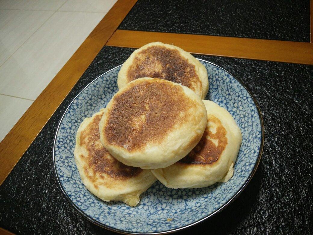 平底锅煎红豆面包