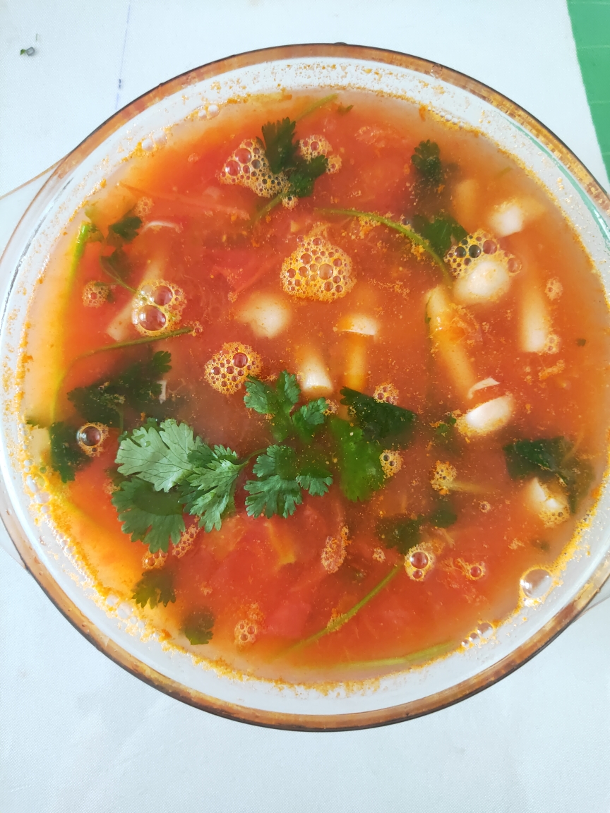 减肥减脂餐  番茄白玉菇汤的做法