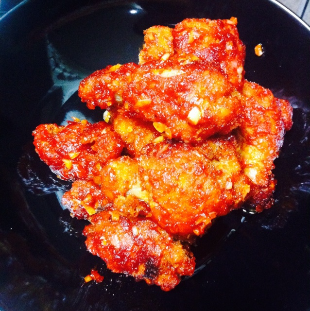 韩式炸鸡配啤酒（内含两种酱汁做法）