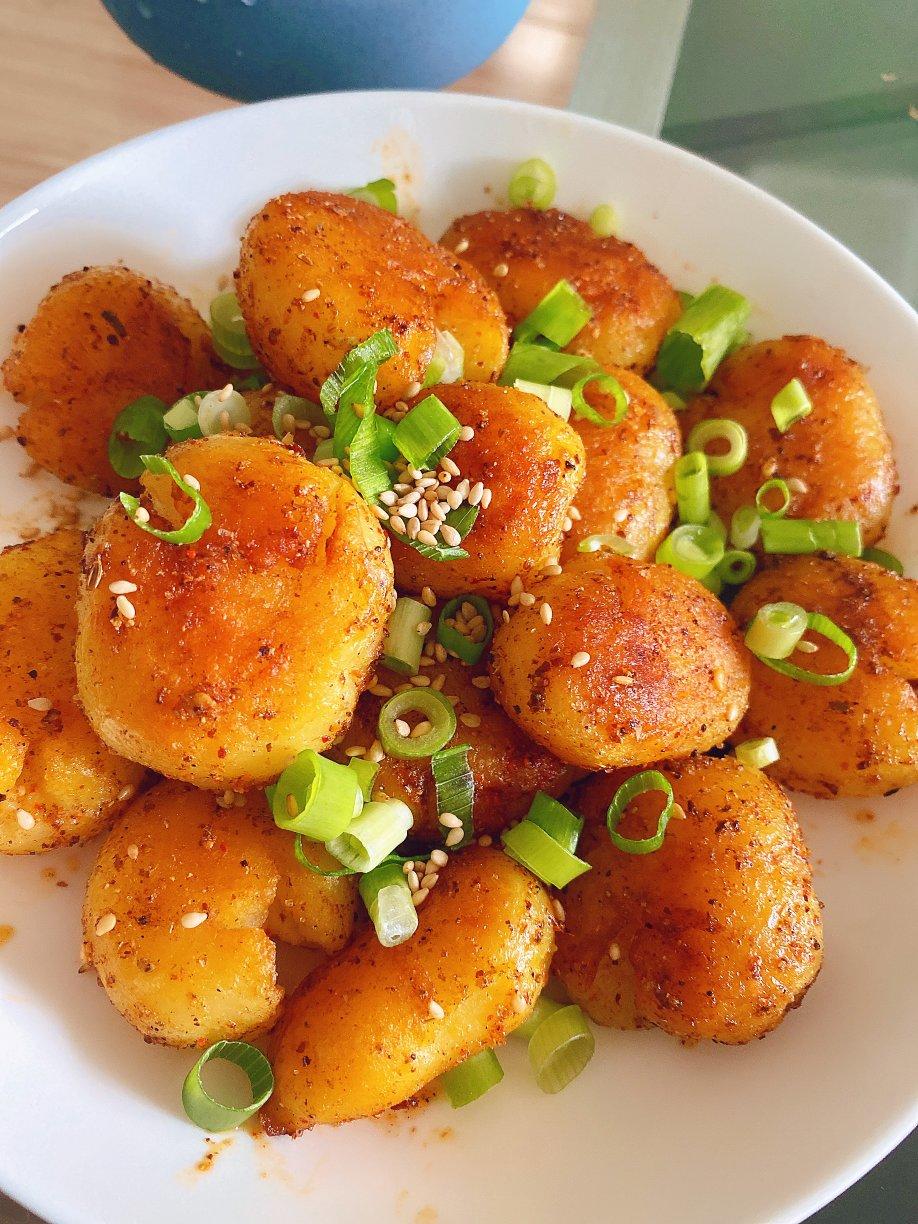 打小就能哭做的香煎孜然小土豆