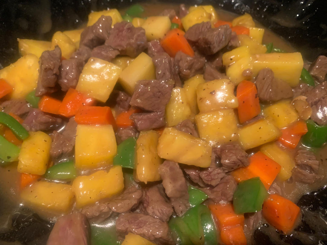 特开胃牛肉炒菠萝