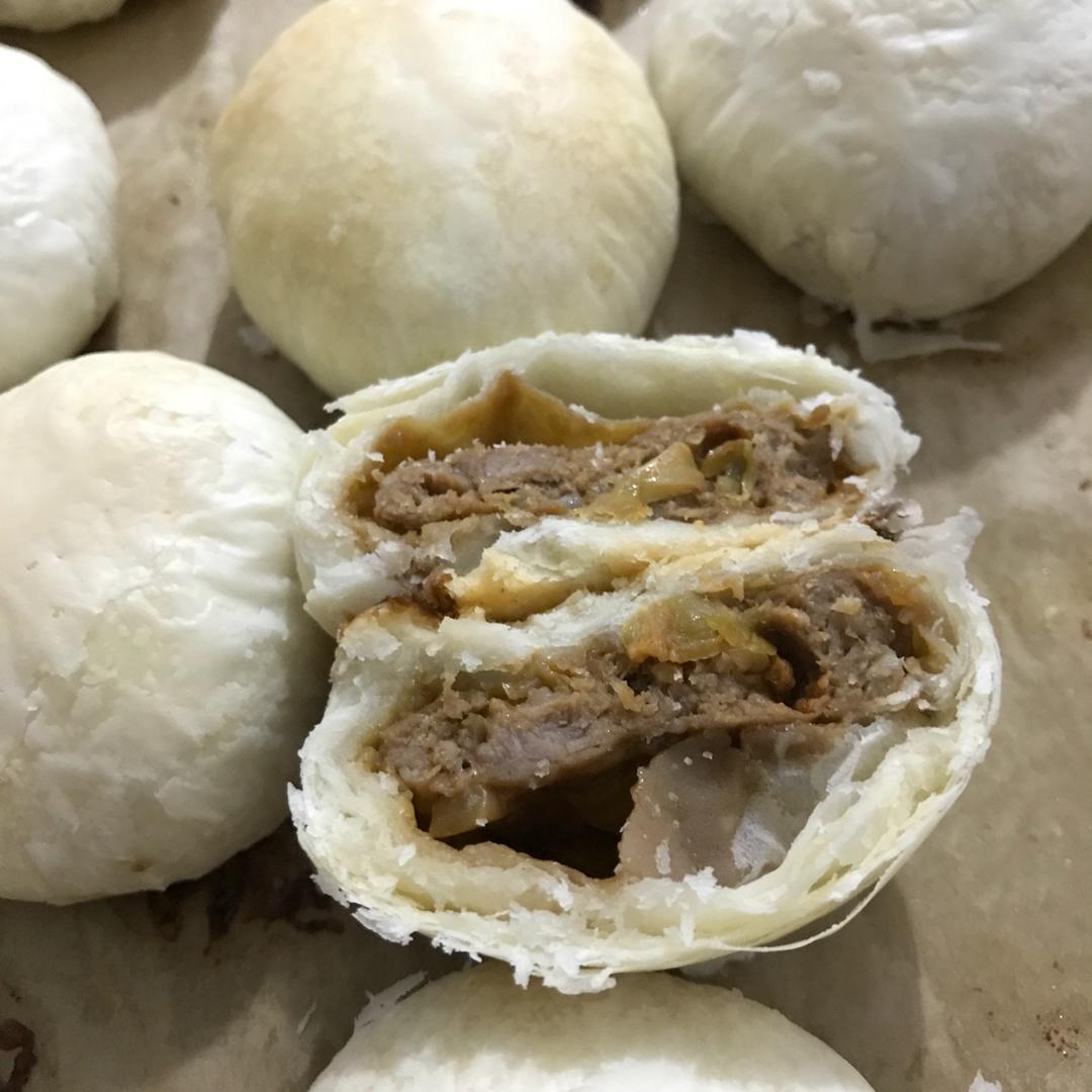 不用揉面的酥掉渣榨菜鲜肉月饼