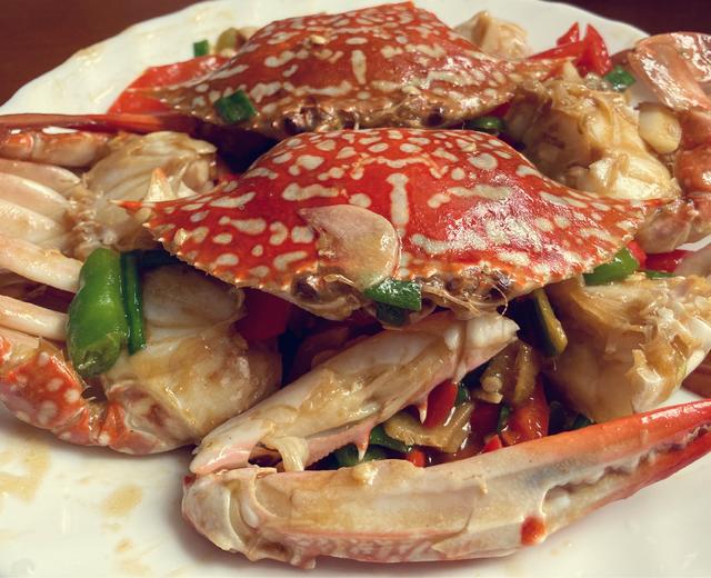 姜蒜爆炒兰花蟹😋超简单的快手菜，美味的做法