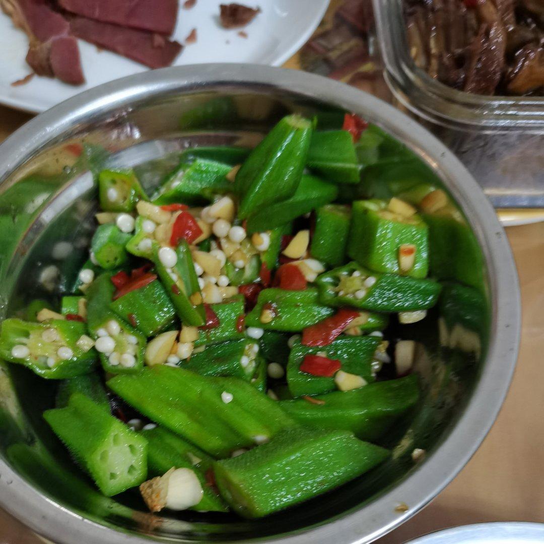 凉拌秋葵