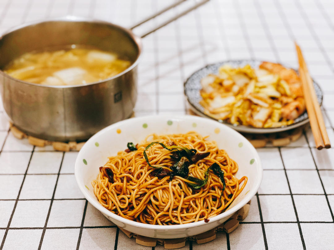 教你做香到舔盘子的灵魂葱油拌面🍜
