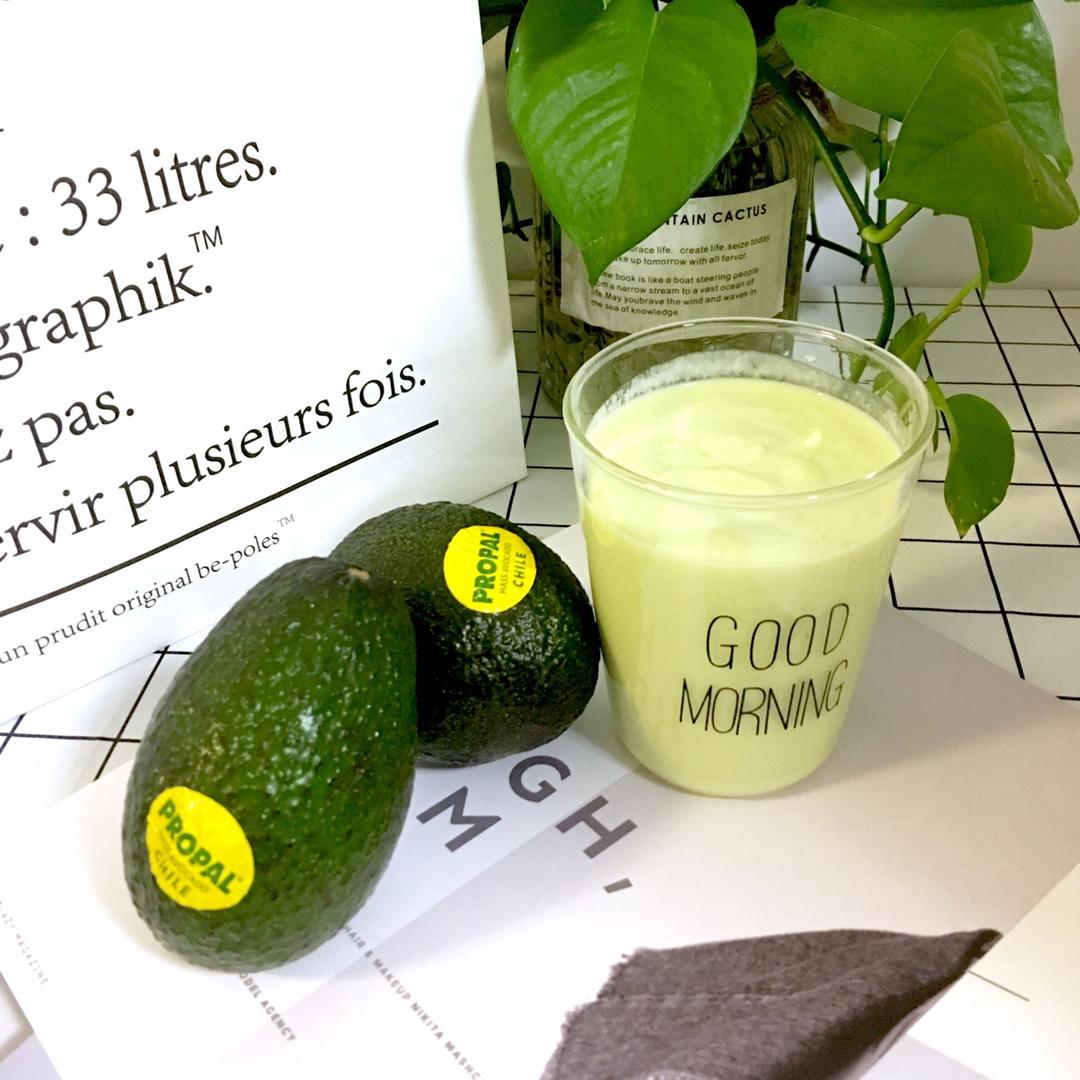 苹果牛油果奶昔