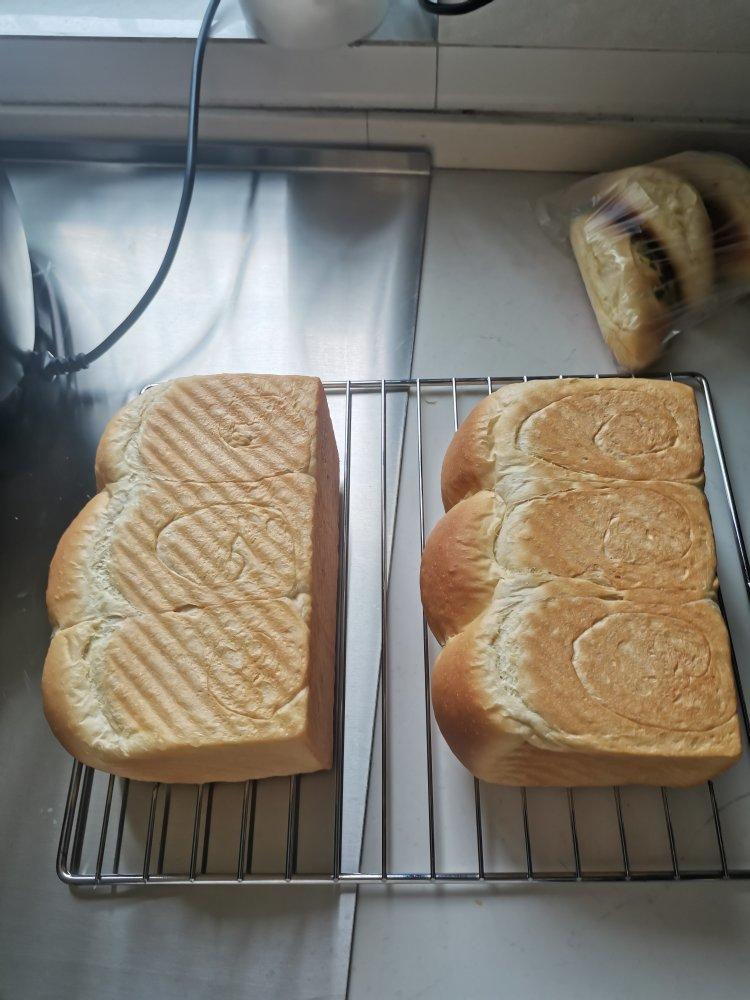 超棒的炼乳吐司只需一次发酵(450g土司盒x2)