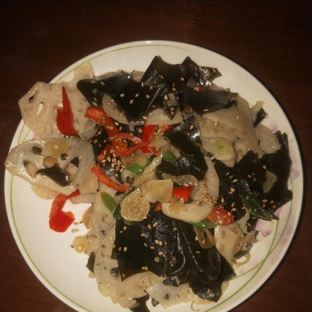 夏天开胃的凉拌藕片